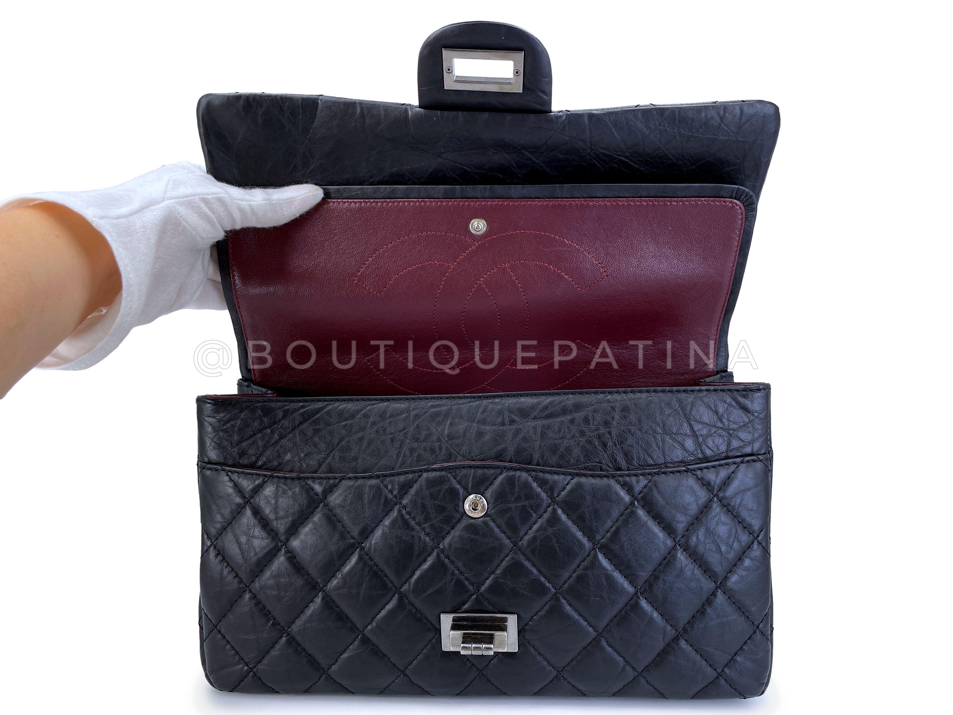 Pristine Chanel Black Aged Calfskin Reissue Large 227 2.55 Flap Bag RHW  66176 For Sale 2