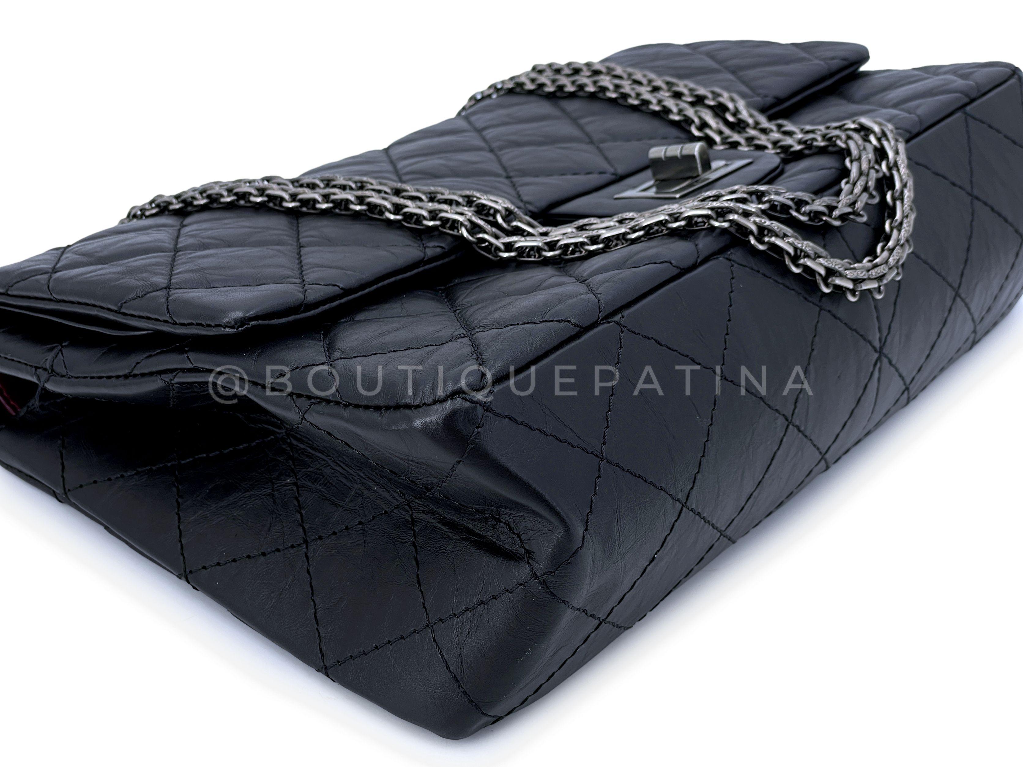 Pristine Chanel Black Aged Calfskin Reissue Large 227 2.55 Flap Bag RHW  66176 For Sale 4