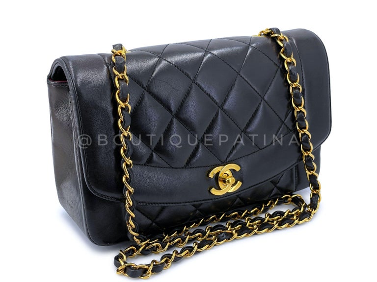 Pristine Chanel Vintage 1994 Small Black Diana Flap Bag 24k GHW 65190 For  Sale at 1stDibs