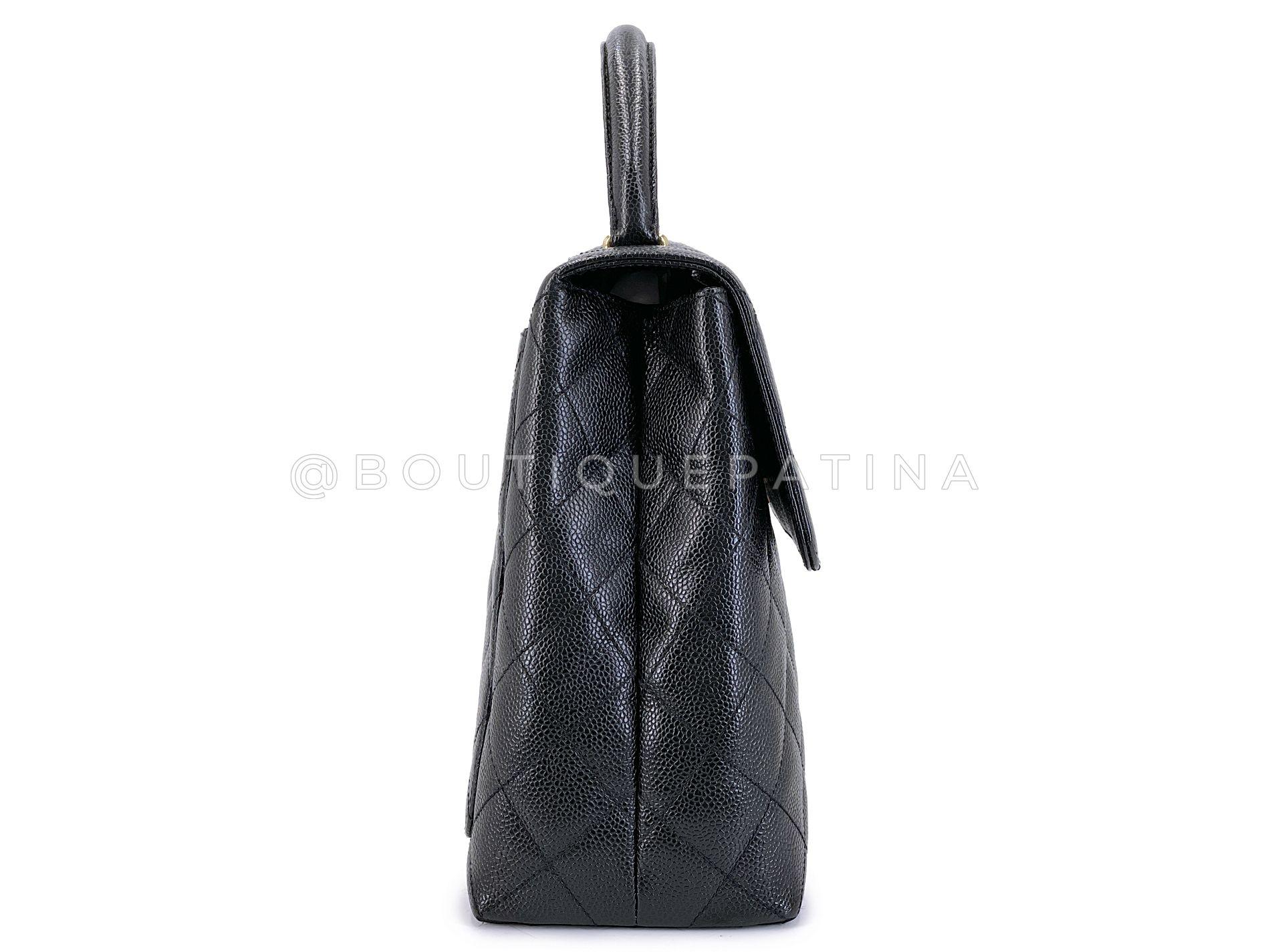 Women's Pristine Chanel Vintage Caviar Kelly Bag Black 1999 24k GHW 68107 For Sale