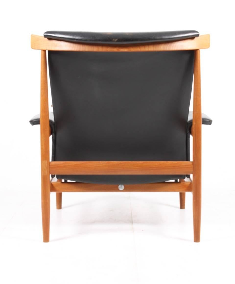 Pristine Easy Chair by Finn Juhl In Good Condition In Lejre, DK