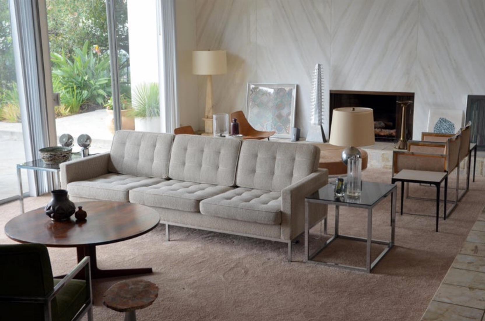Modern Pristine Florence Knoll Sofa for Knoll International For Sale