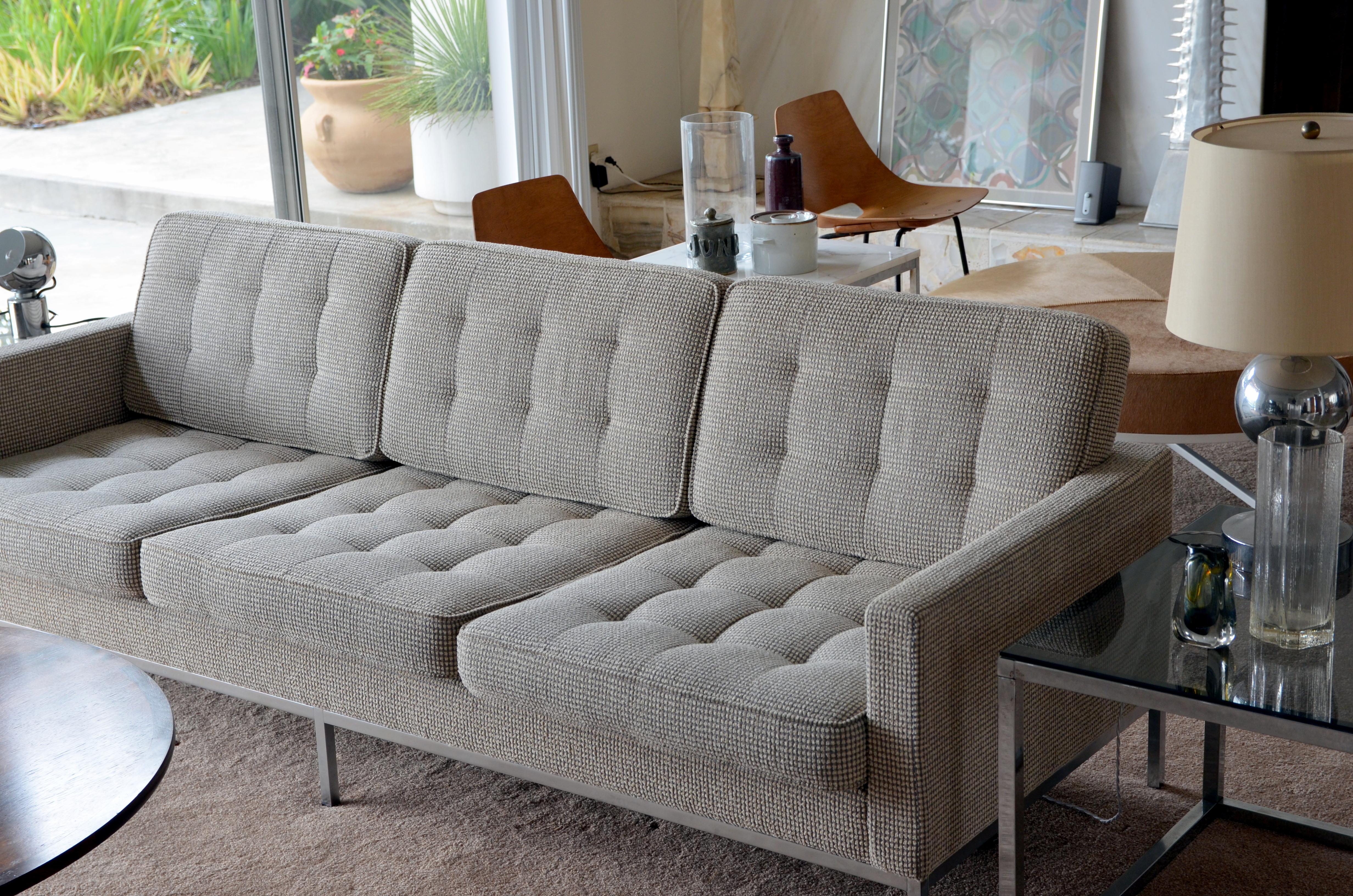 American Pristine Florence Knoll Sofa for Knoll International For Sale