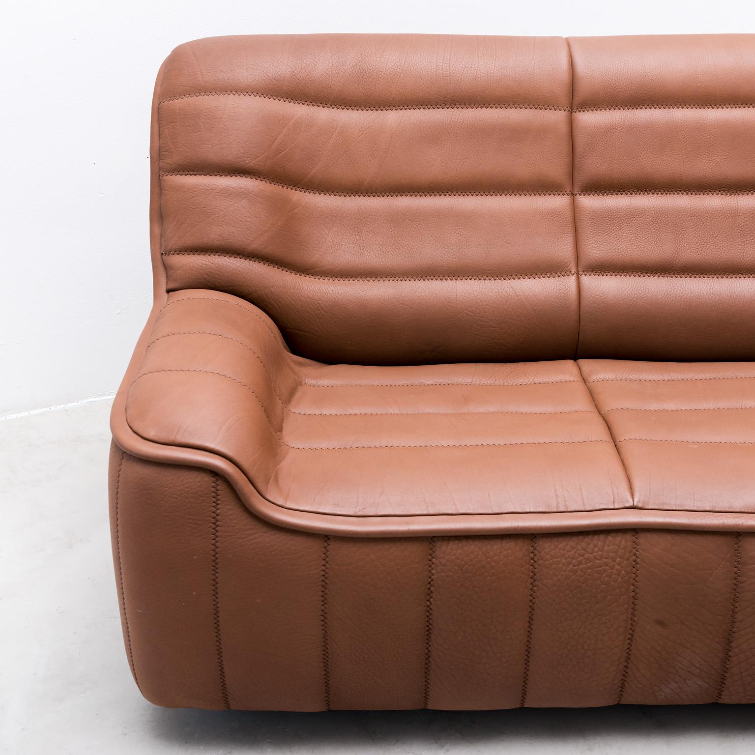 Pristine Original De Sede Model DS84 Sofa in Cognac Buffalo Leather, 1970s 1