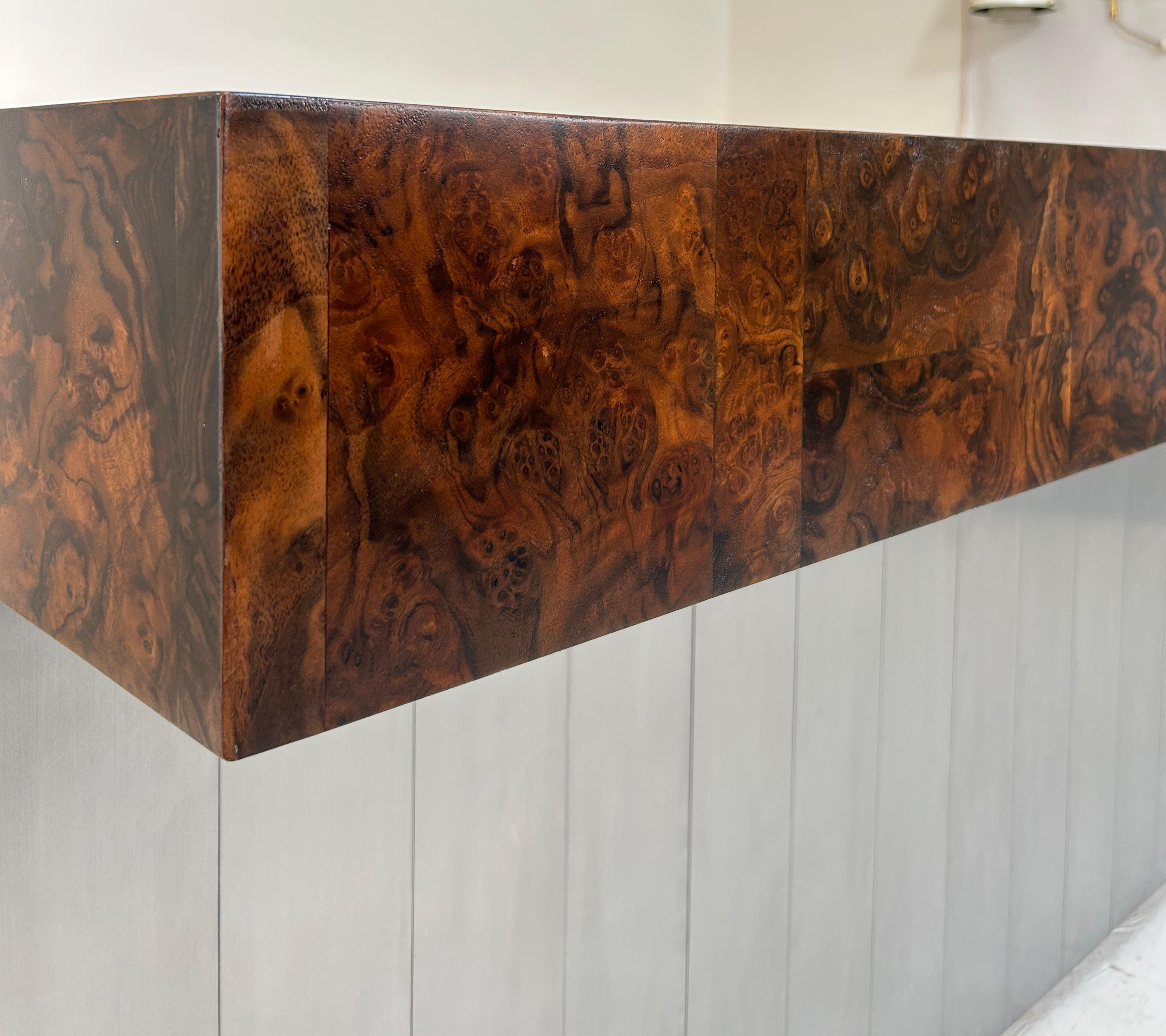 Pristine Paul Evans Cityscape Burl Walnuss Executive Desk. im Angebot 10