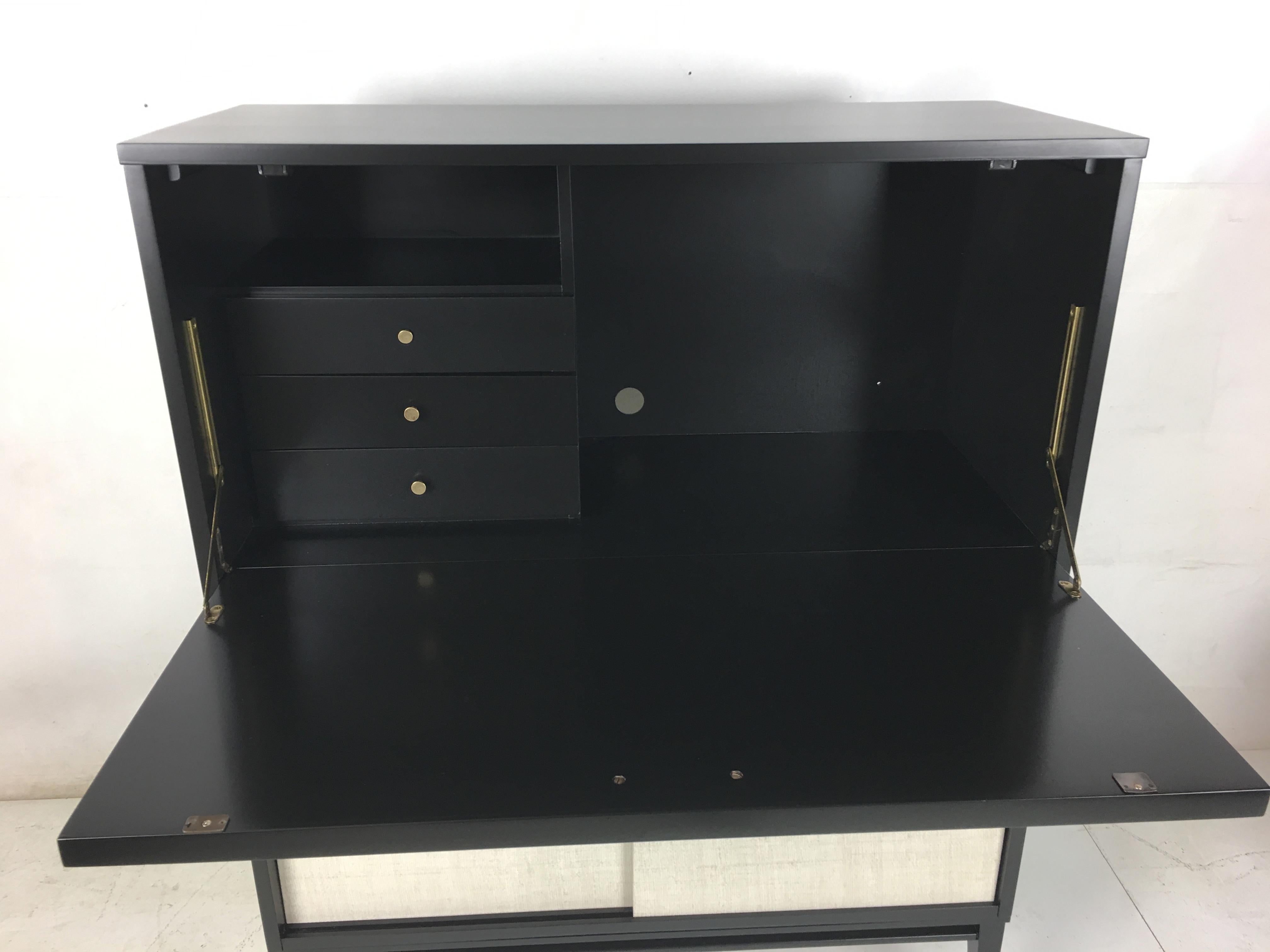 Pristine Paul McCobb Planner Group Secretaire In Excellent Condition In Danville, CA