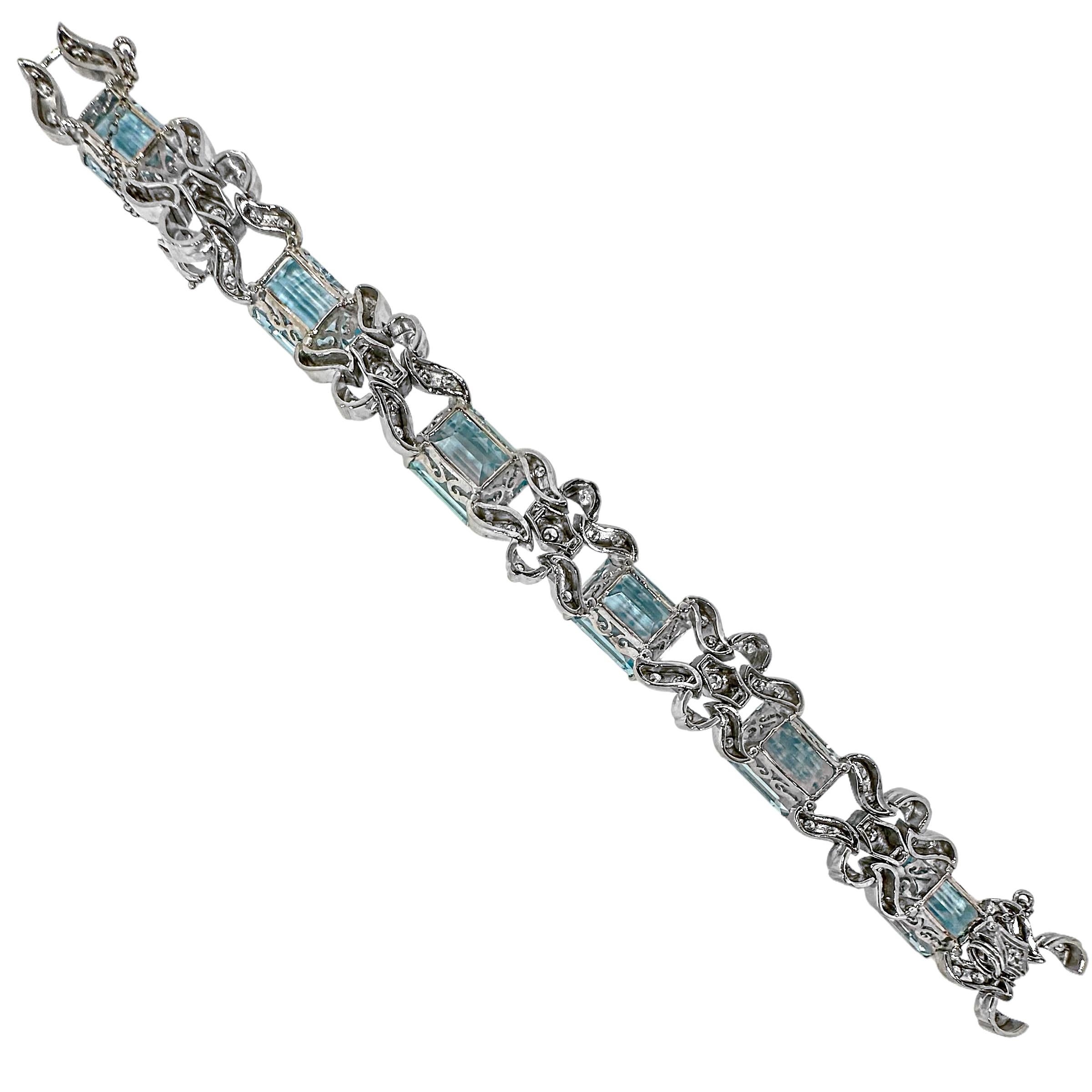 Bracelet d'origine d'époque Art déco en platine avec aigue-marine et diamants en vente 1