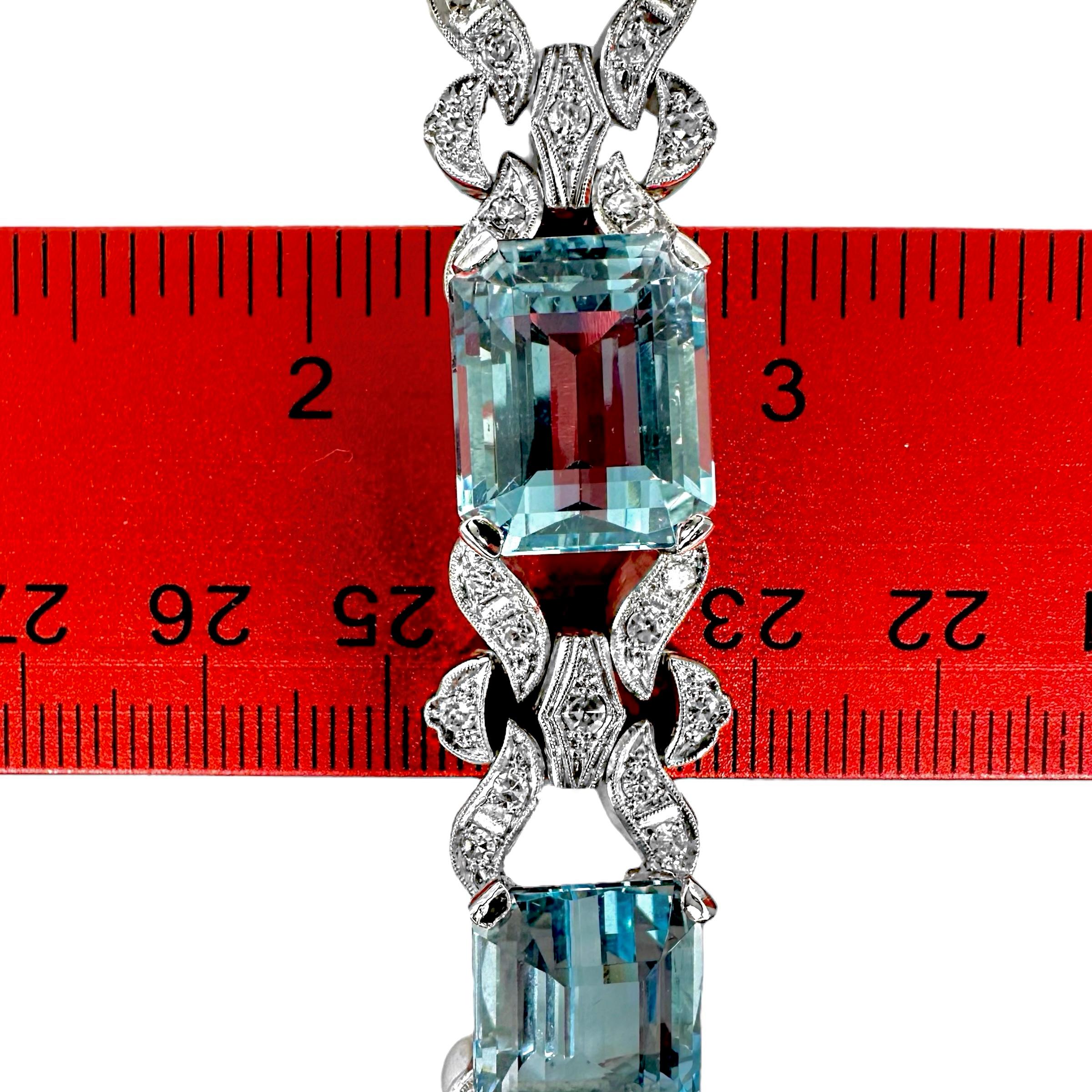 Bracelet d'origine d'époque Art déco en platine avec aigue-marine et diamants en vente 4