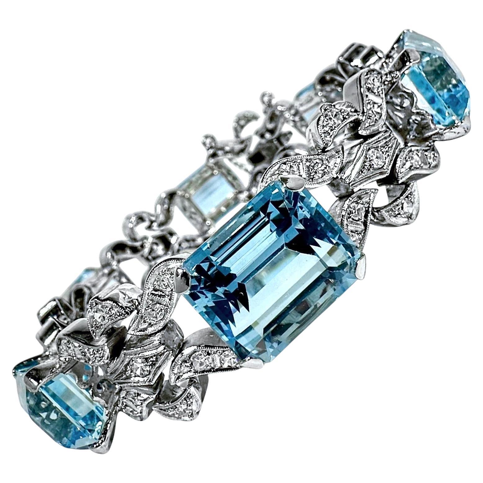 Pristine Platinum Original Art-Deco Period Aquamarine and Diamond Bracelet