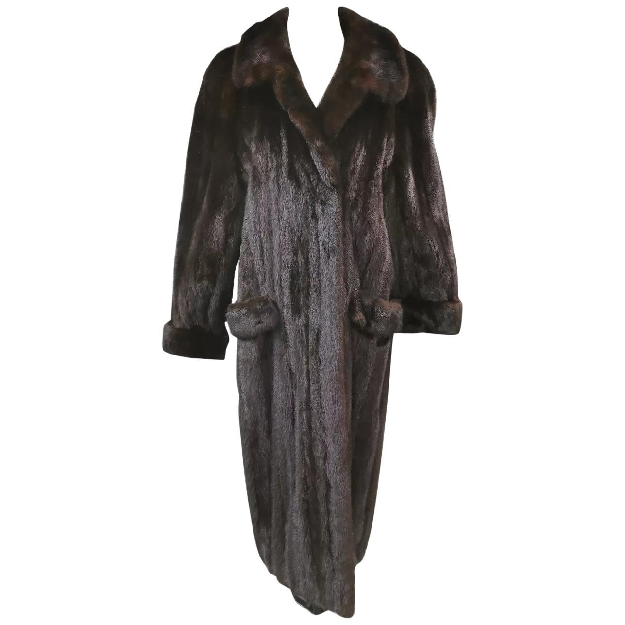 Ranch Mink Fur Full Length Coat (Size 18 - XL) For Sale