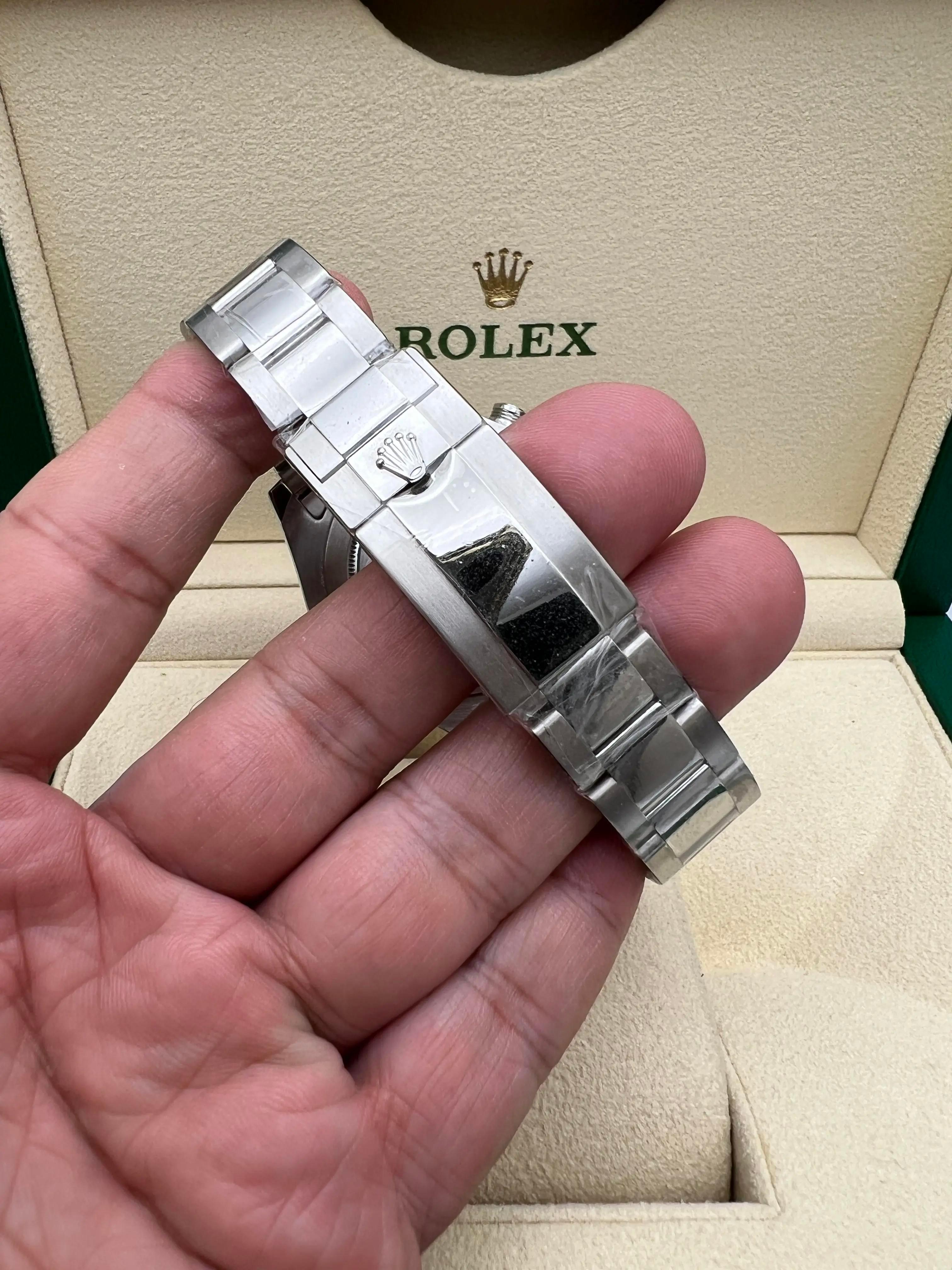 Pristine Rolex Yacht-Master II 44mm 116680 Blue Ceramic Bezel Regatta Box Papers For Sale 7