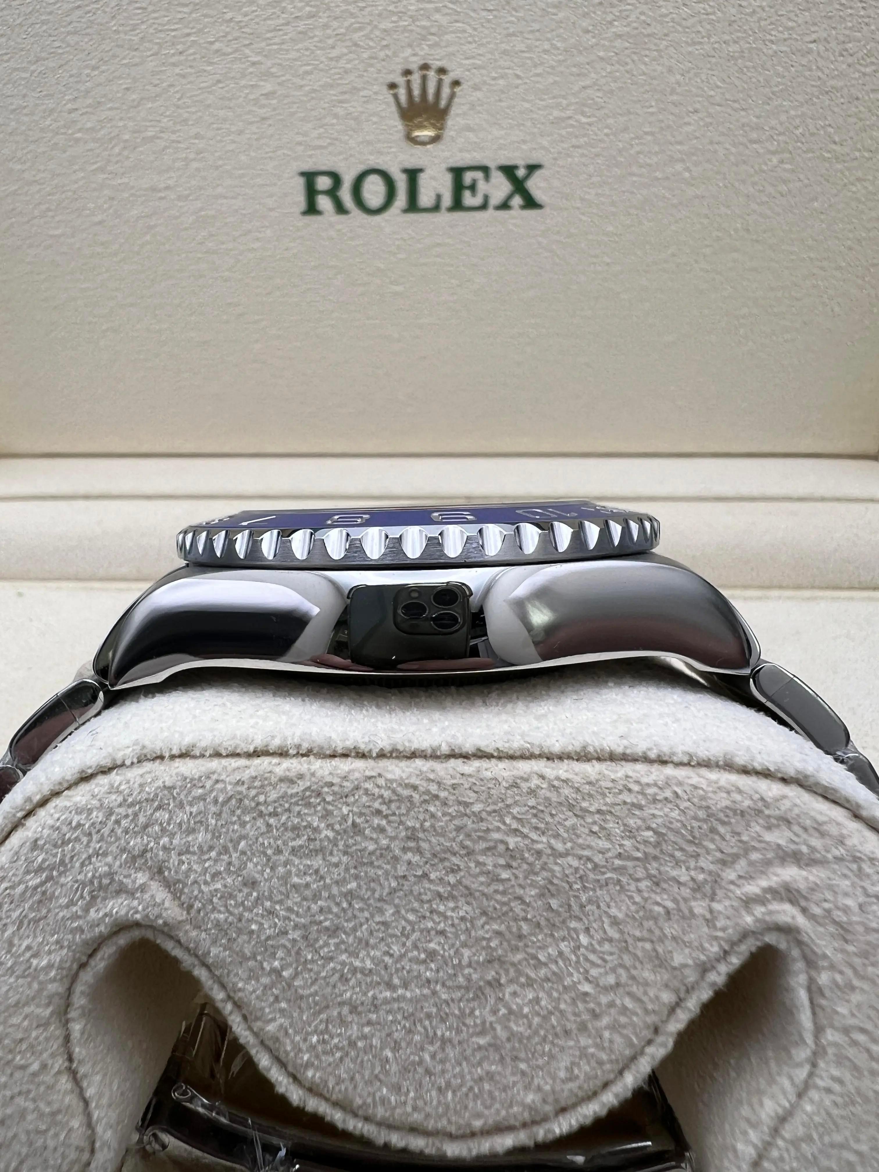 Pristine Rolex Yacht-Master II 44mm 116680 Blue Ceramic Bezel Regatta Box Papers For Sale 4