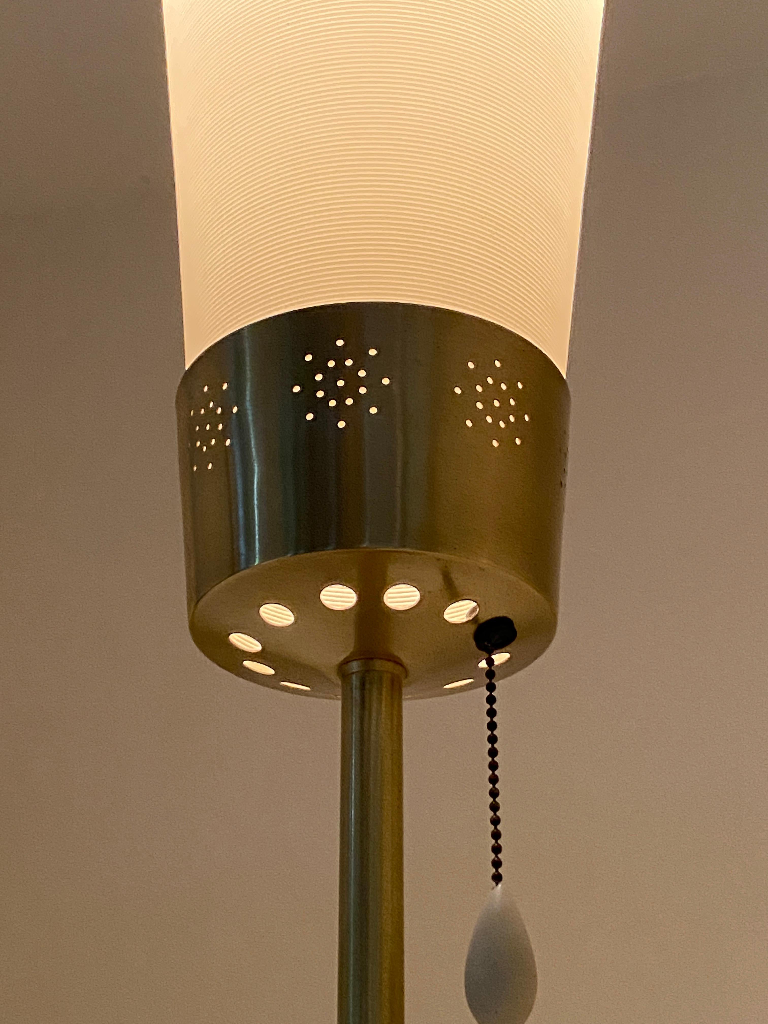 Mid-Century Modern Pristine Rotaflex Floor Lamp Yasha Heifetz