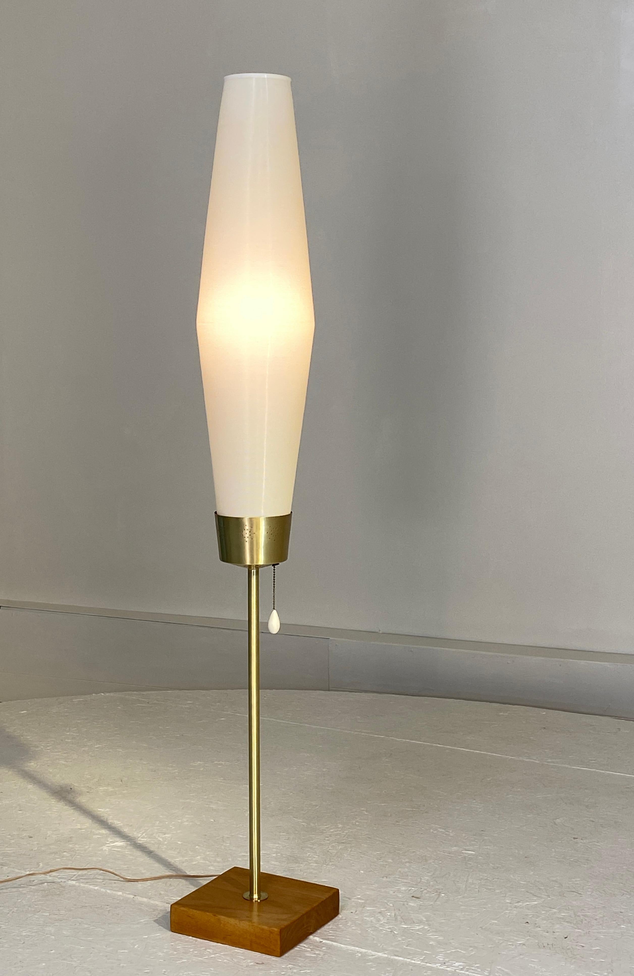 Mid-20th Century Pristine Rotaflex Floor Lamp Yasha Heifetz