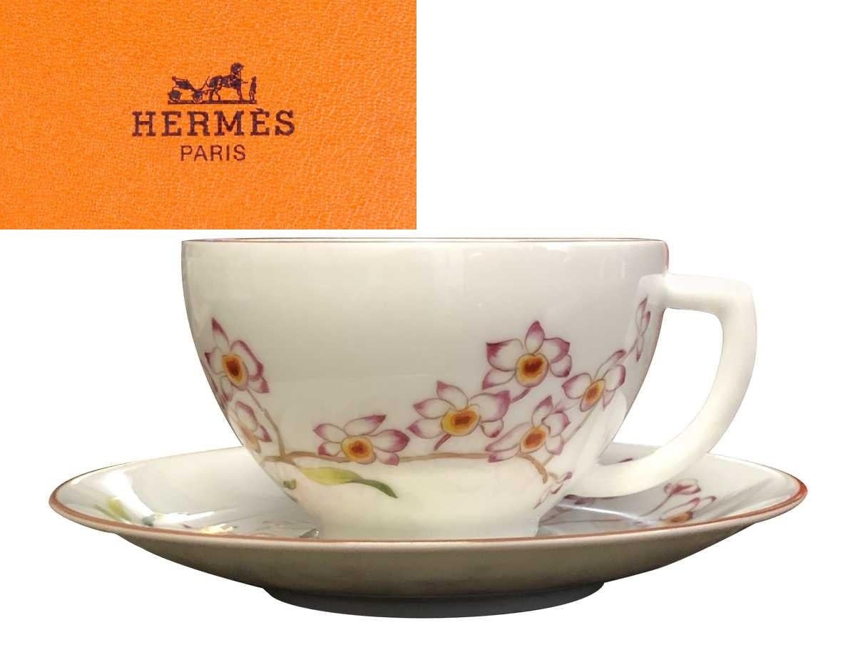 20th Century Pristine Set of 6 Orchid Hermes Place Setting 30 Pieces For Sale