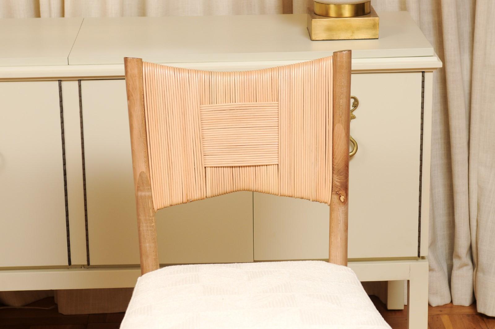 Ensemble immaculé de 8 chaises de salle à manger en rotin Merbau par John Hutton pour Donghia en vente 6