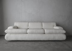 Prístino sofá postmoderno vintage de Preview