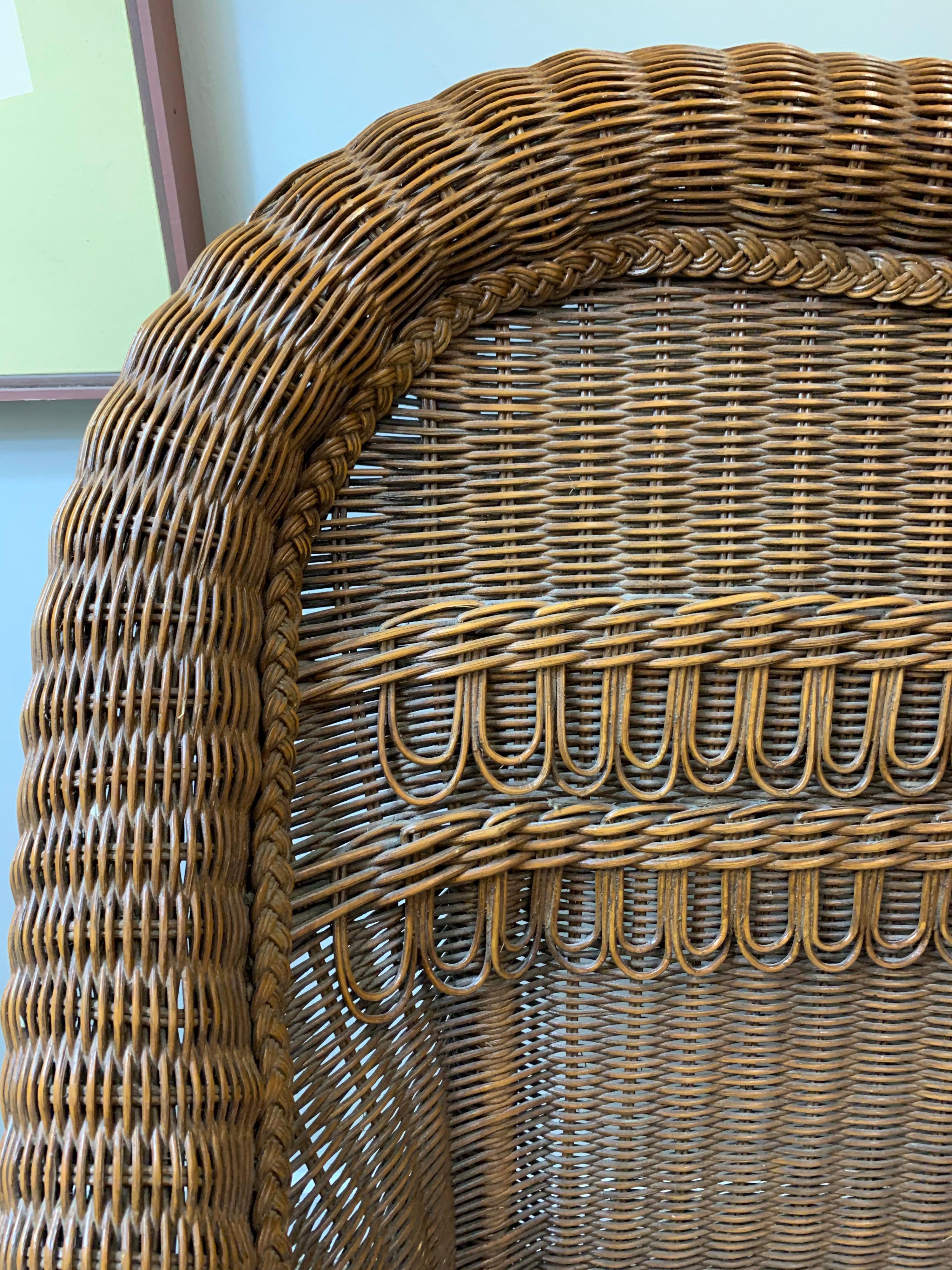 white wicker settee