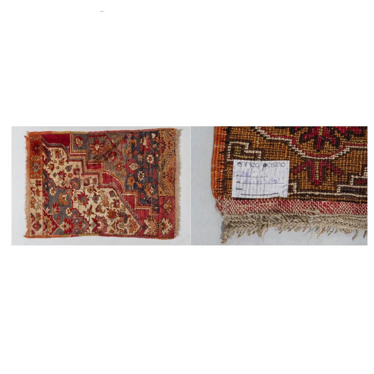 20ième siècle Collection privée de 11 tapis anciens Vaghireh, échantillon rare de tapis en vente