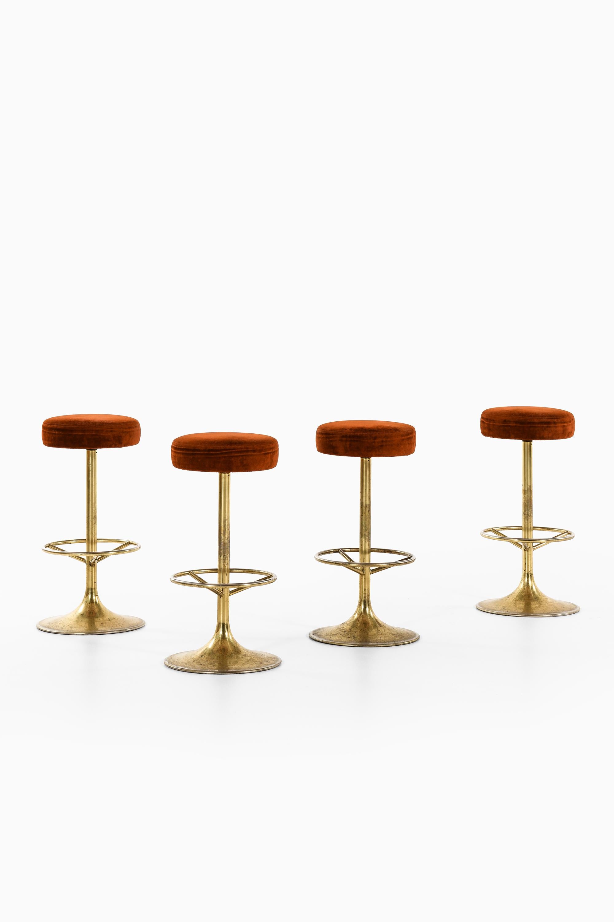 Set of 4 bar stools for Kathryn