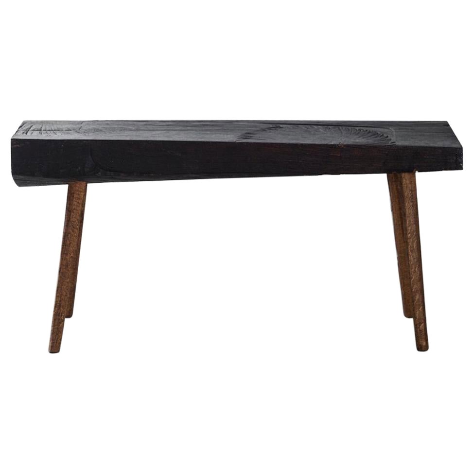 Vente privée pour banc ou table d'appoint sculpté Malusa N10 en bois de chêne massif