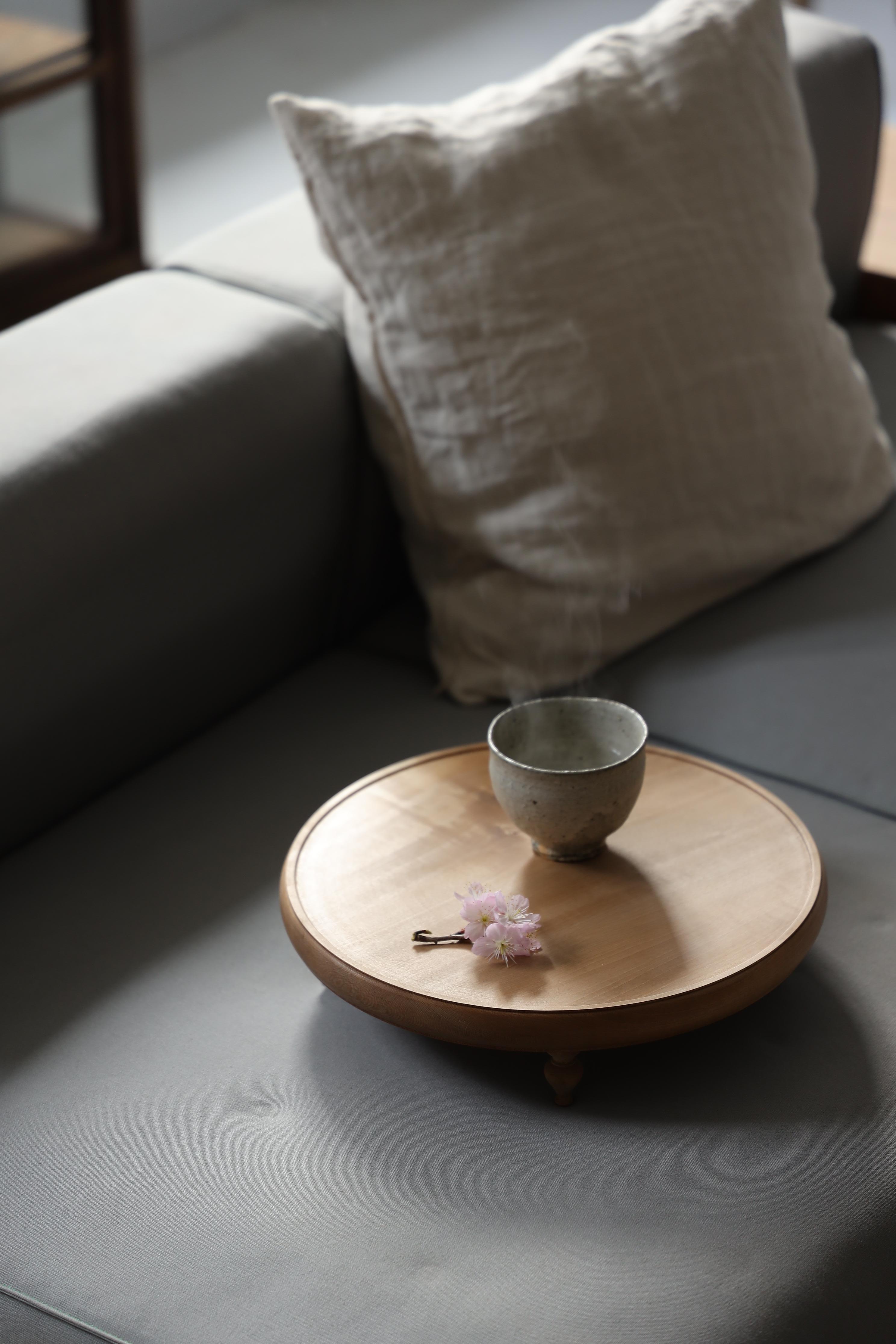 Privater Tisch, Couchtisch, Japanische Antiquität （Groß） im Angebot 1