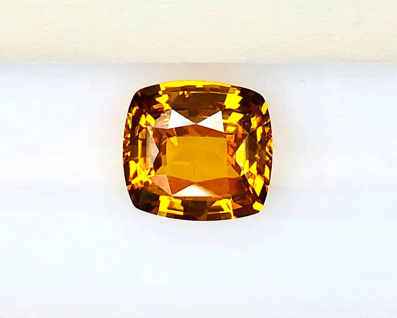Privately Curated Zircon Collection, Unset Loose Gemstones,  347.05 Carats Total For Sale 3