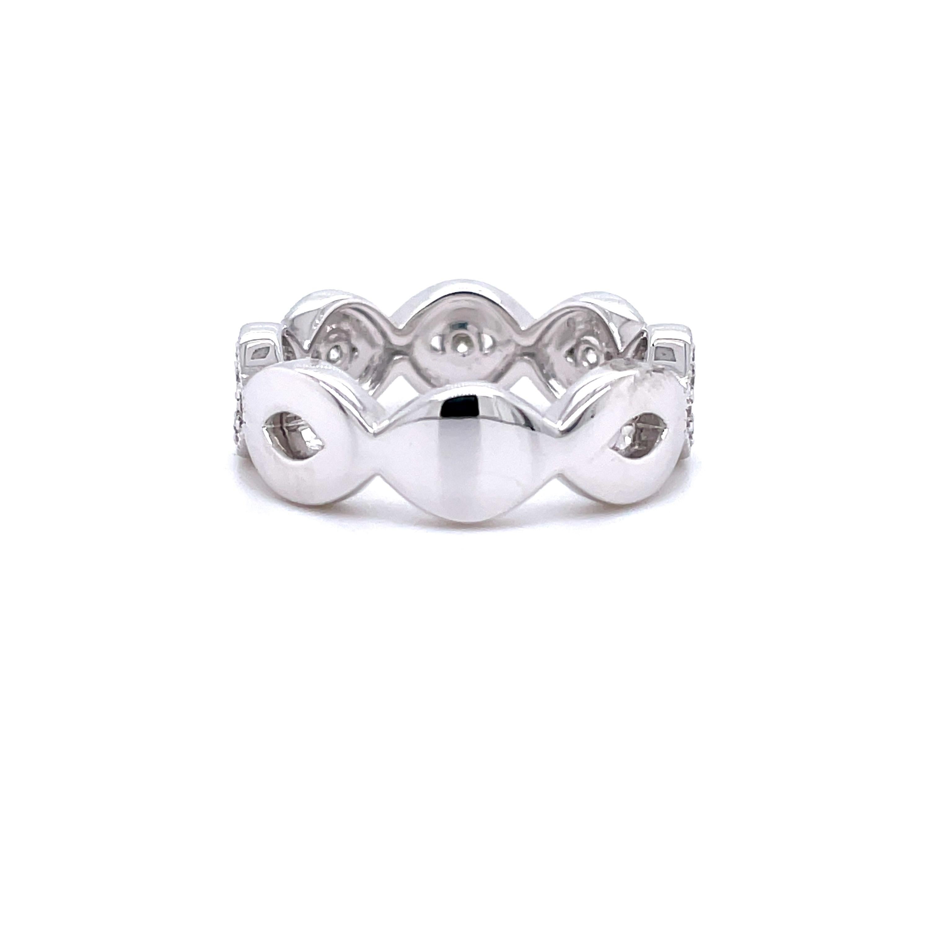 Modern Privosa IGI Certified 14 Karat White Gold Fashion Ring 3/4 CTTW For Sale