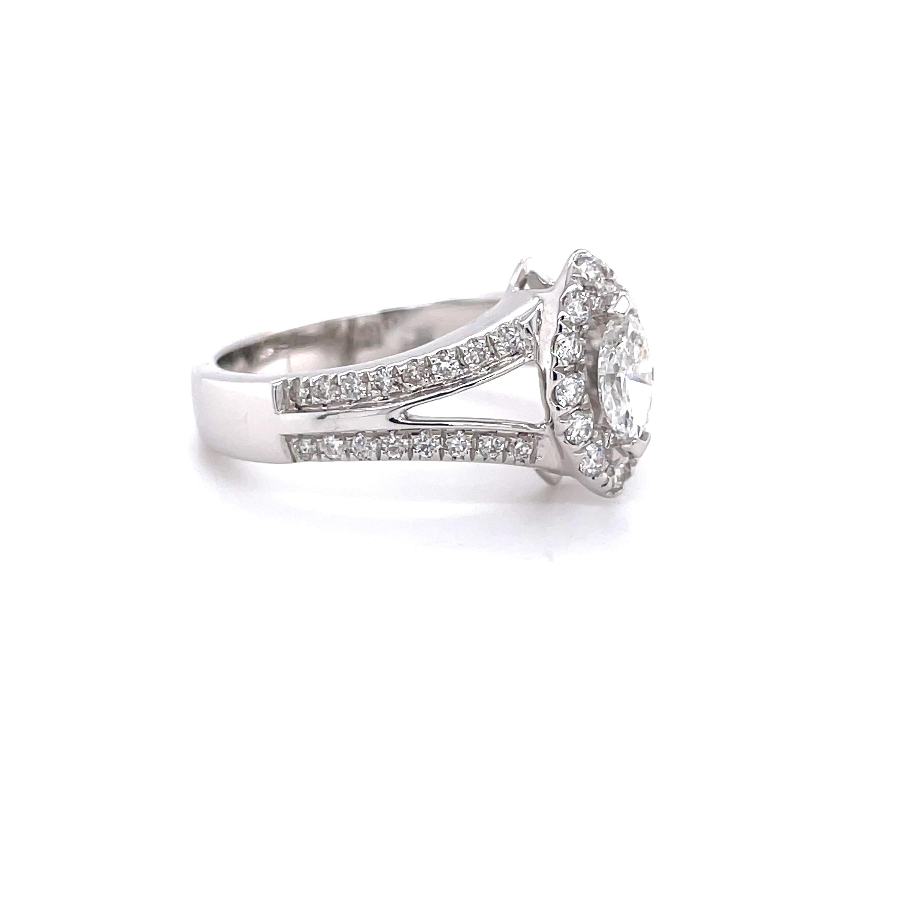 Modern Privosa IGI Certified 14k White Gold Marquise Diamond Ring with Split Shank For Sale