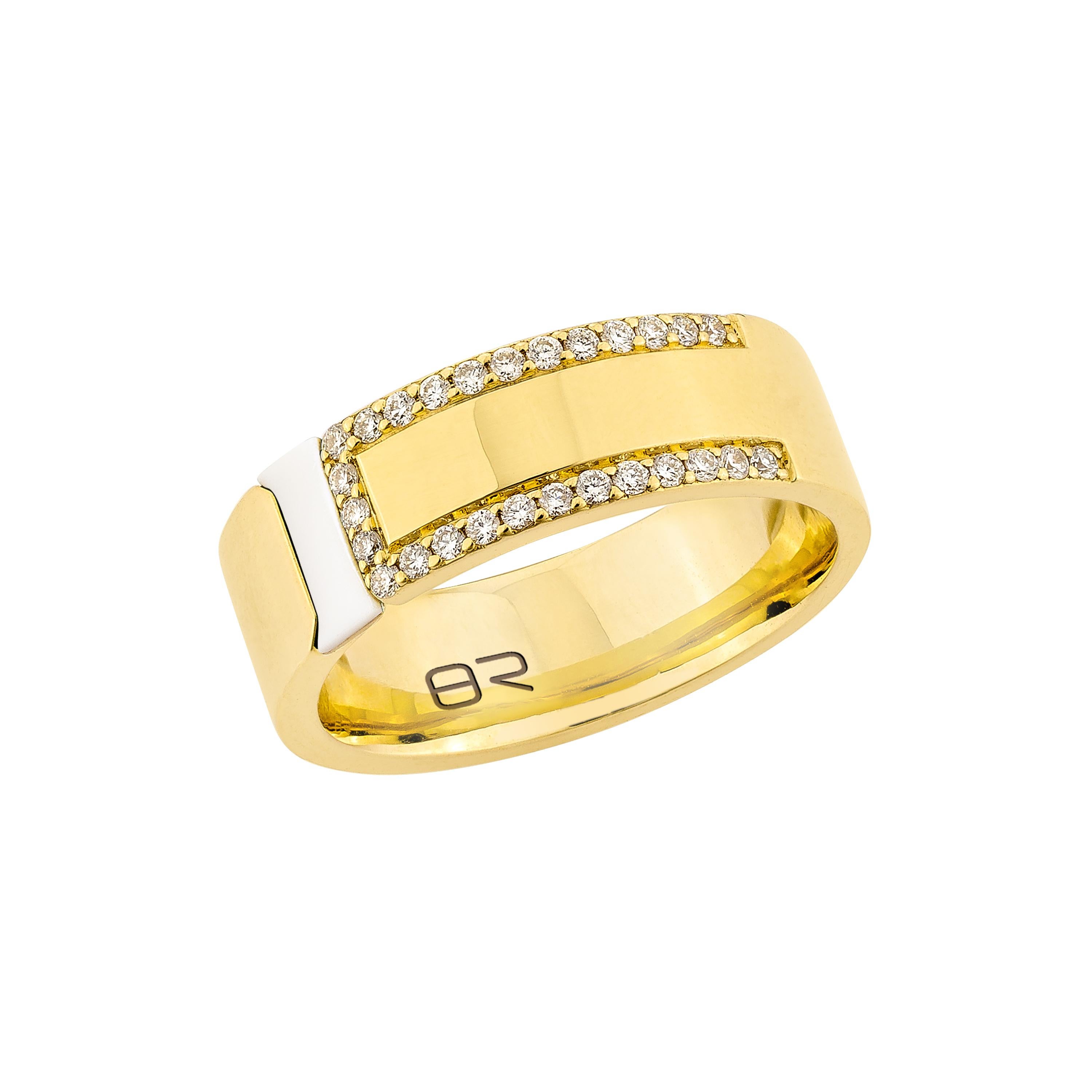Elegant and timeless, this White Agate Ring in 18K yellow gold is accented with sparkling diamonds, creating a refined piece with understated luxury.

White Agate with Diamond Ring in 18Karat Yellow Gold.

White Agate: 0.11, free cut shape.
Diamond: