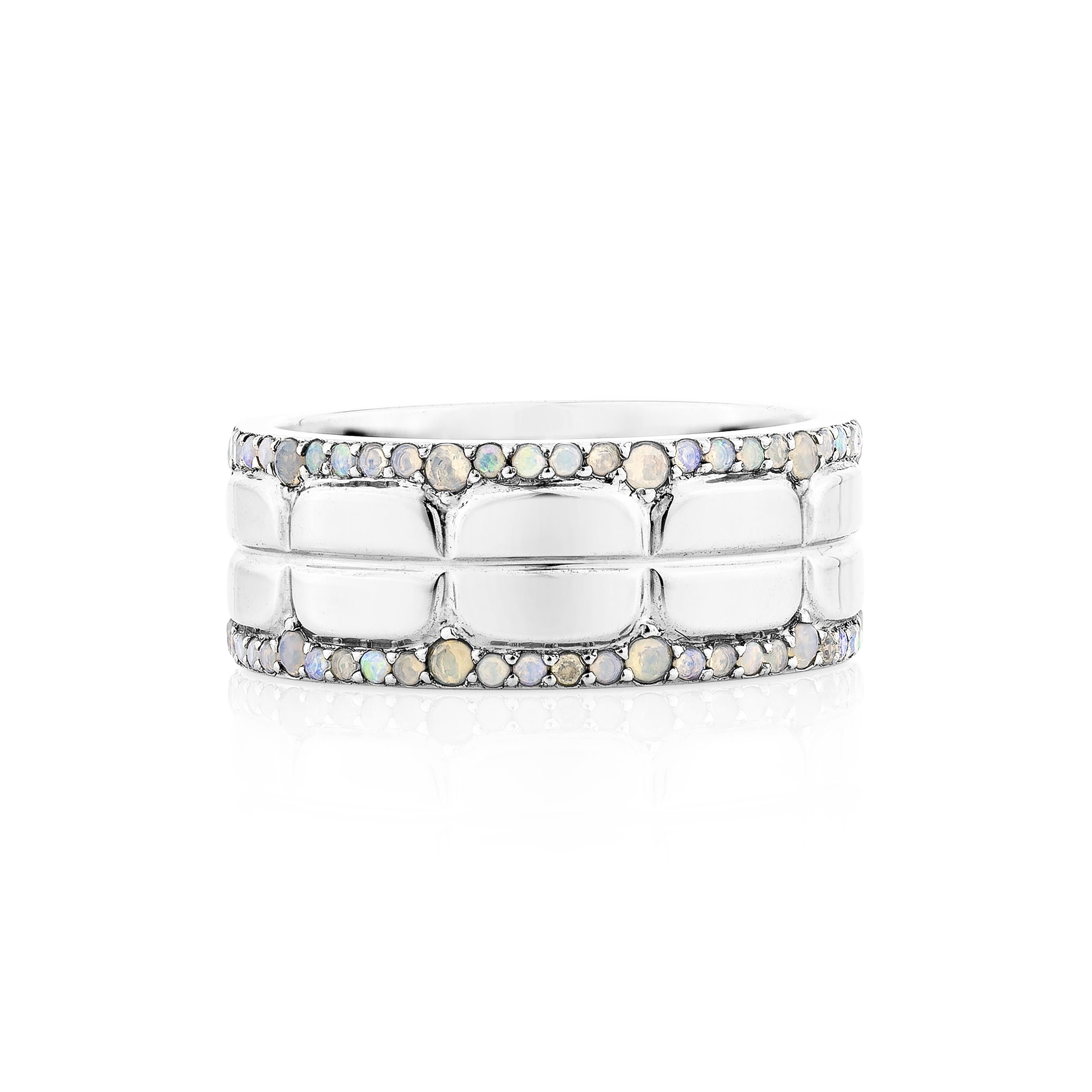 Opulent and timeless, this Opal Fancy Ring in platinum features a luminous opal centerpiece with vibrant iridescence, elegantly set to showcase its natural beauty. A true statement of sophistication.

Opal Fancy Ring in Platinum.

Opal: 0.30 carat,