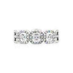 Priyashi Nahata Opal 0,63 Karat. Ausgefallener Ring aus Platin.