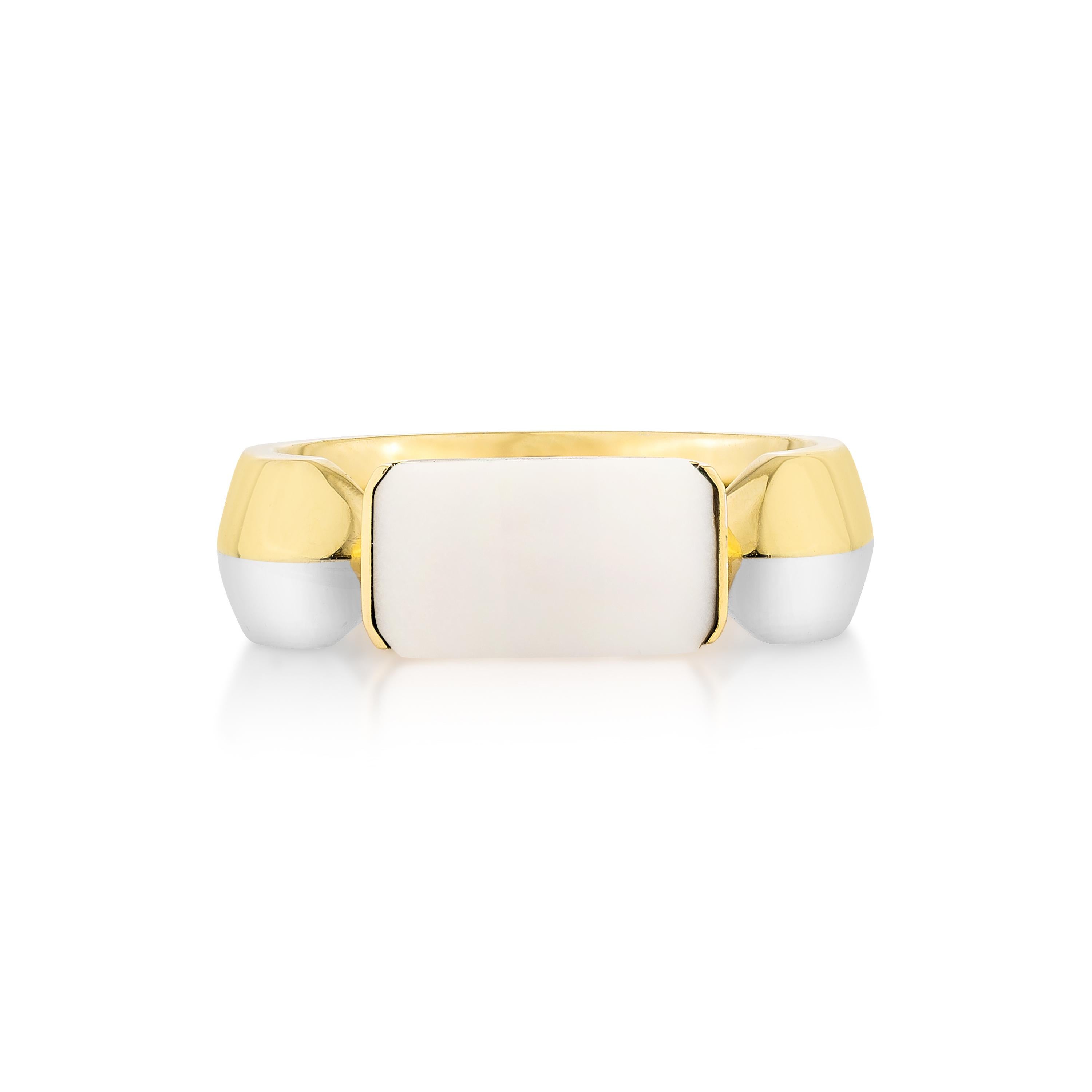 Mixed Cut Priyashi Nahata White Agate 1.11ct. Fancy Ring in 18KWYG. For Sale