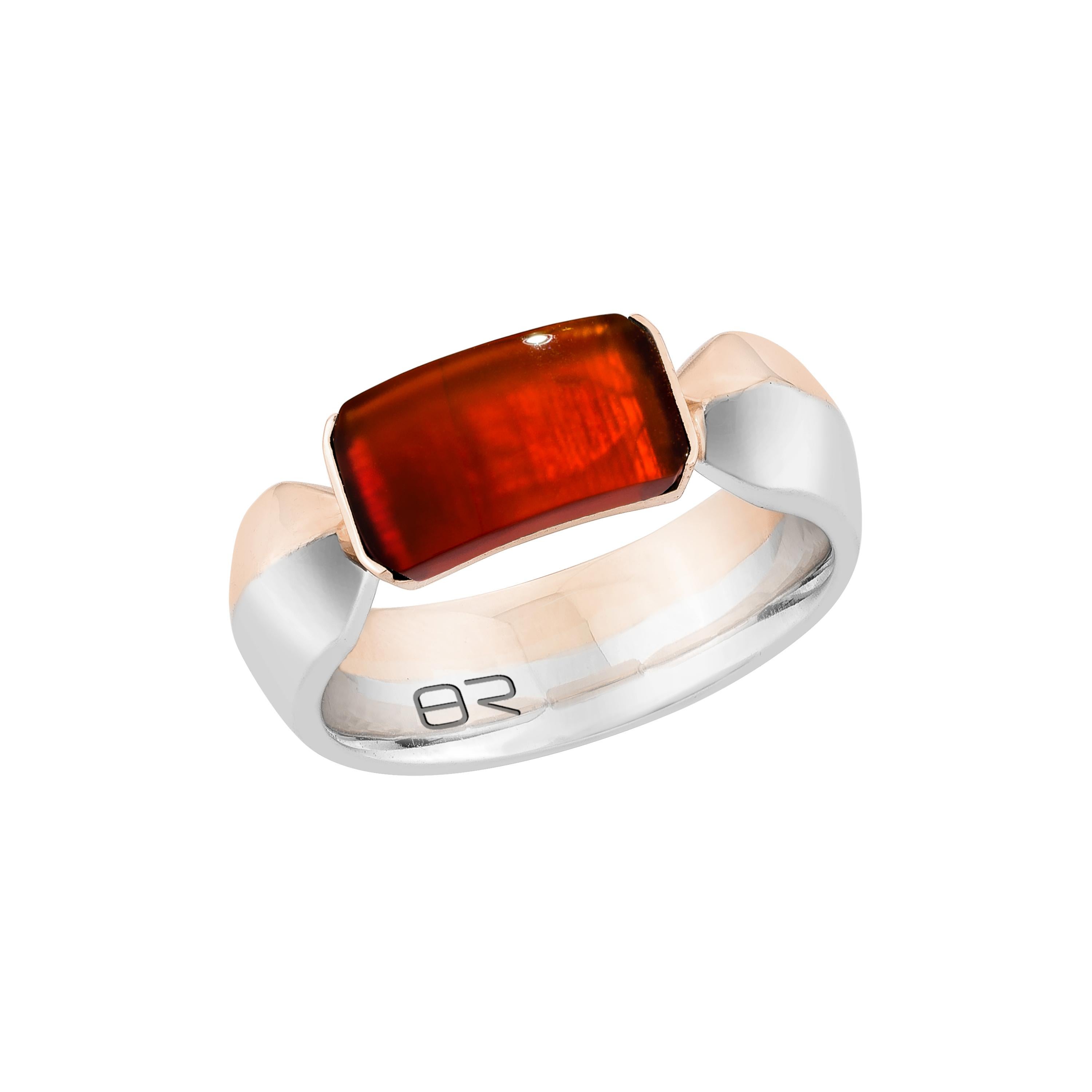 Priyashi Nahata Roter Karneol 1,40ct. Ausgefallener Ring in 18KWRG. (Zeitgenössisch) im Angebot