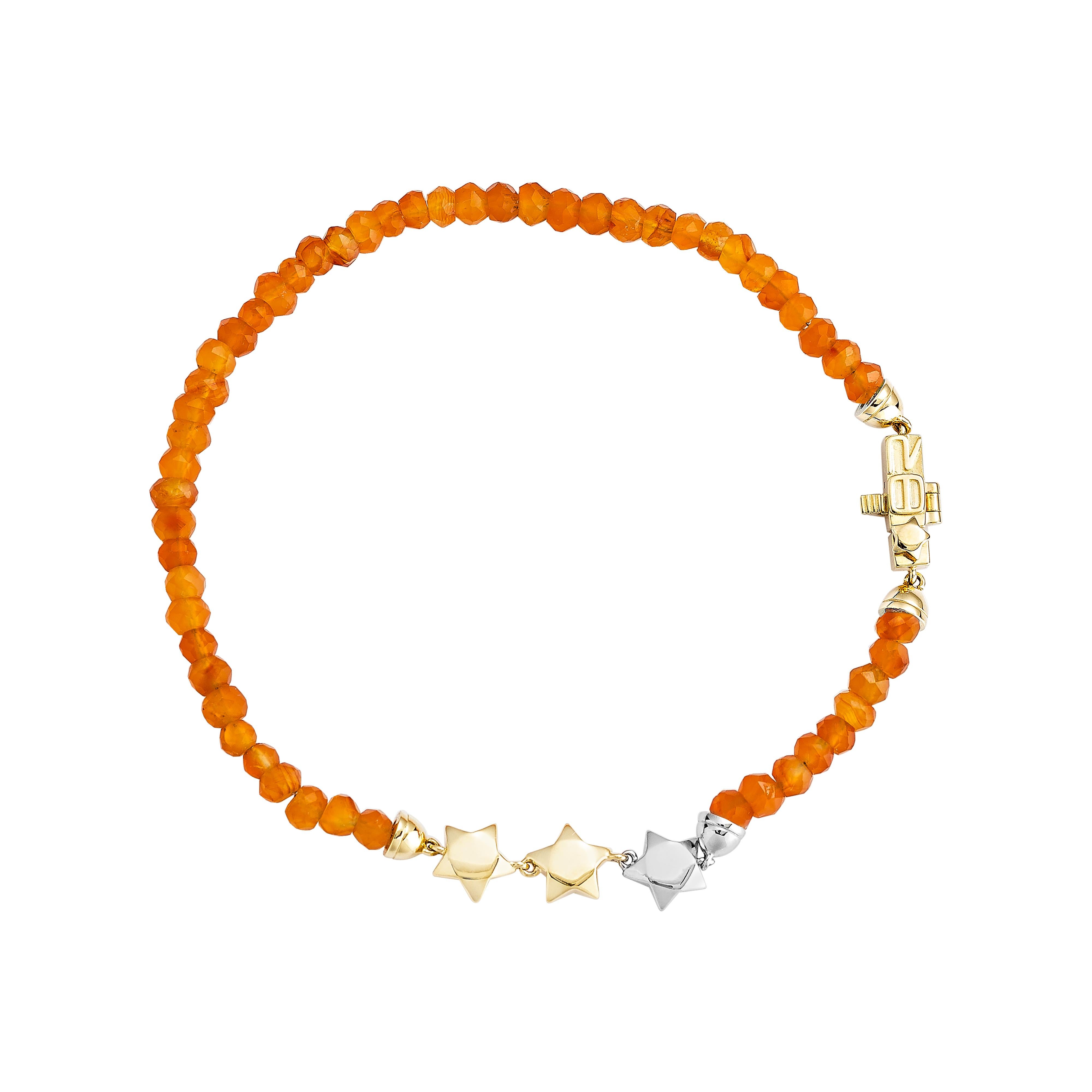 Contemporaneo Corniola Priyashi Nahata 15,82ct. Bracciale in oro giallo 18 carati in vendita