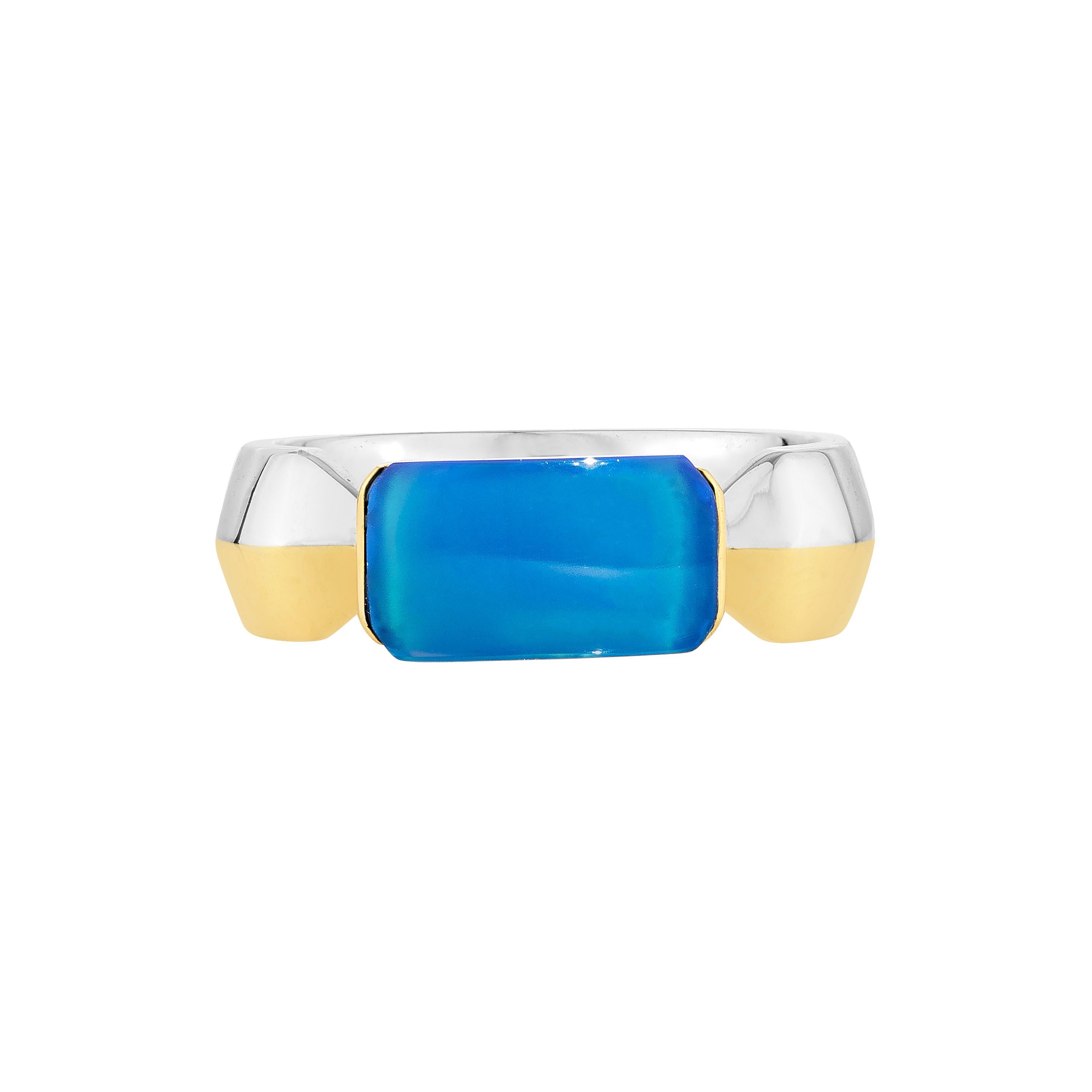 Priyashi Nahata Blue Agate 1.63ct. Fancy Ring in 18Karat White Yellow Gold. In New Condition For Sale In Hong Kong, HK