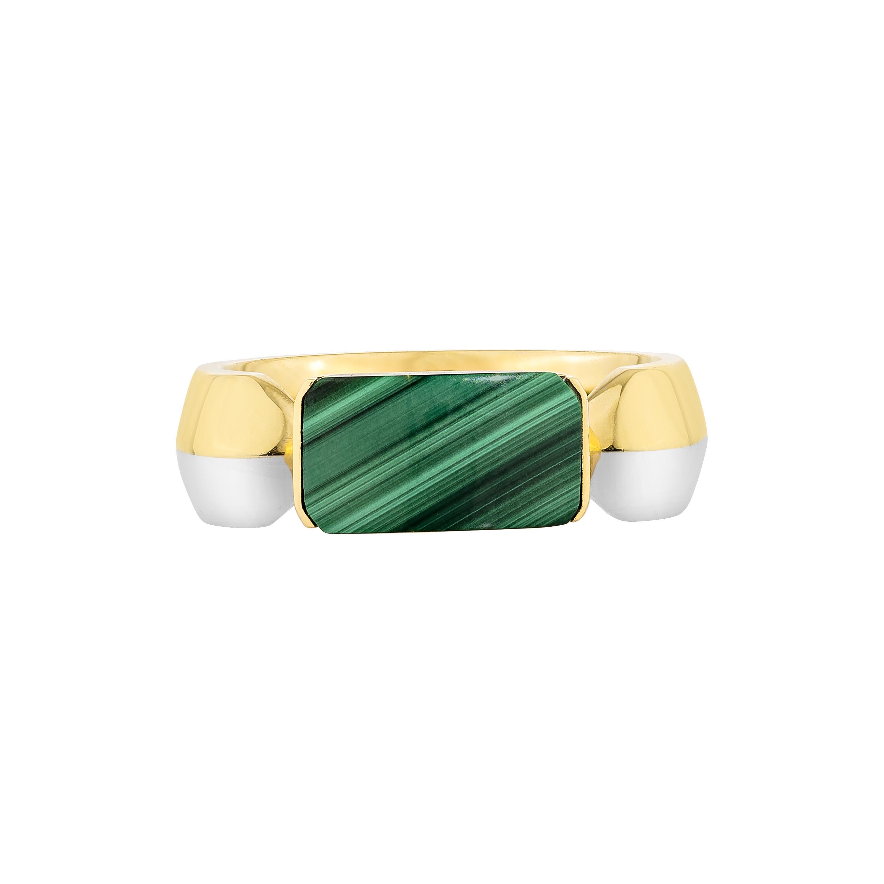 Priyashi Nahata Malachit 1,97ct. Ausgefallener Ring in 18KWYG. im Zustand „Neu“ im Angebot in Hong Kong, HK