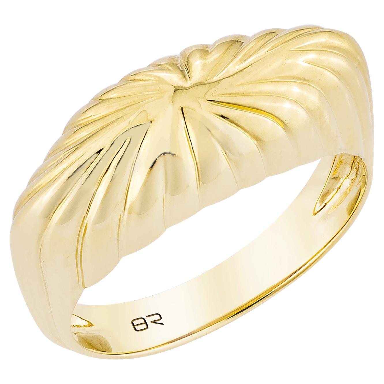 Priyashi Nahata Plain Metal Fancy Ring en or jaune 18 carats.