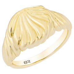 Priyashi Nahata Plain Metal Fancy Ring in 18Karat Yellow Gold.