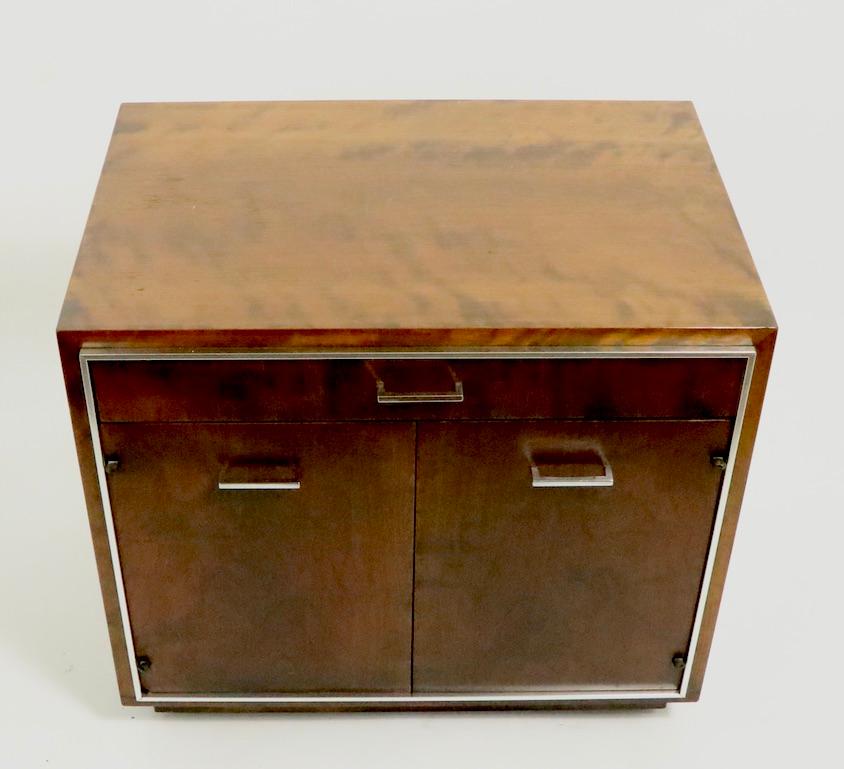 Pair of John Stuart Nightstands after Milo Baughman 4