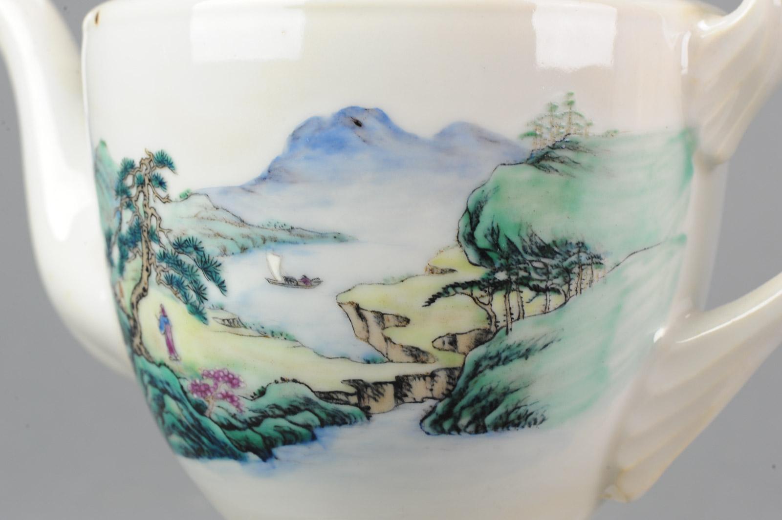 Beautiful Chinese Tea pot with lid. mid 20th c.

Additional information:
Material: Porcelain & Pottery
Region of Origin: China
Period: 20th century PRoC (1949 - now), Republic / Minguo (1912 - 1949)
Age: Post-1940
Condition: No Hairlines, No