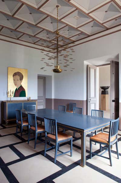Arts and Crafts Country House Dining Room. Provence by Pierre Yovanovitch Architecture d'Intérieur.
