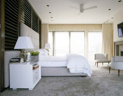  Beach Style Beach House Bedroom. Southampton Oceanfront House by Fox-Nahem Associates.