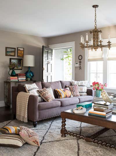  Bohemian Family Home Living Room. Miracle Mile Cottage by Kishani Perera Inc..