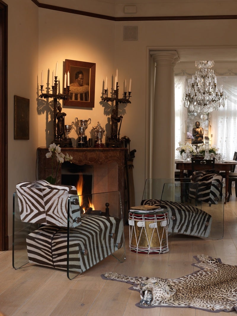 British Colonial Living Room in NL by Riviere Interiors