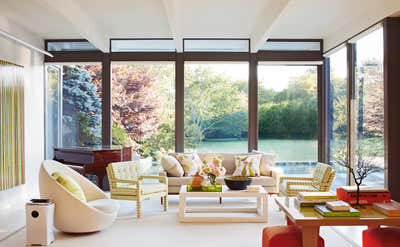  Vacation Home Living Room. Hamptons Glass House by Timothy Whealon Inc..