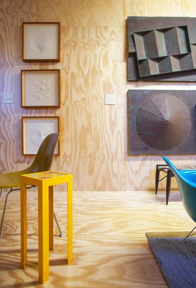 Contemporary Meeting Room. Palos Verdes Art Center by Doug Meyer Studio.