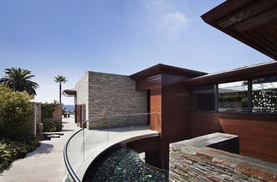  Contemporary Vacation Home Exterior. Resort Living  by Philip Nimmo Inc..