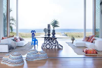 Contemporary Beach House Living Room. Long Island Beach House by Kelly Behun | STUDIO.