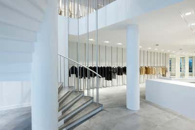  Retail . i2 Fashion by Maurice Mentjens.